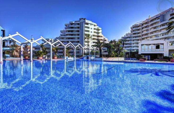 Benal Beach Suite, Parque Acuatico Y Vistas Al Mar Benalmádena Εξωτερικό φωτογραφία