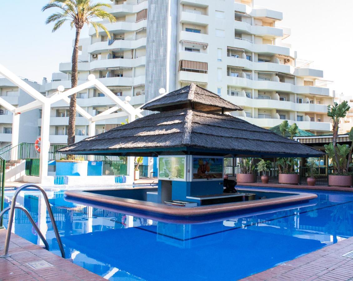 Benal Beach Suite, Parque Acuatico Y Vistas Al Mar Benalmádena Εξωτερικό φωτογραφία