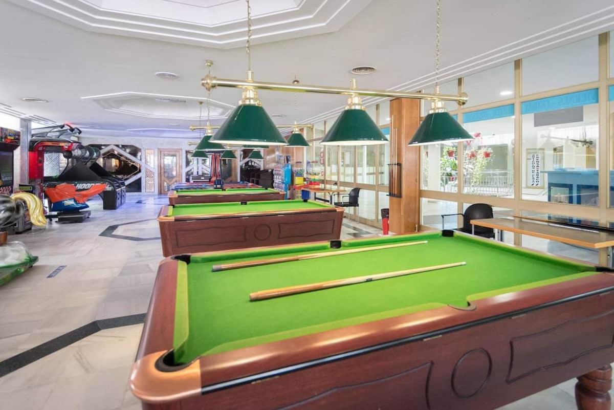 Benal Beach Suite, Parque Acuatico Y Vistas Al Mar Benalmádena Εξωτερικό φωτογραφία