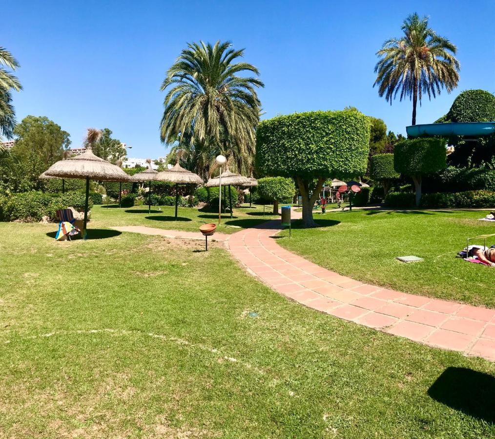 Benal Beach Suite, Parque Acuatico Y Vistas Al Mar Benalmádena Εξωτερικό φωτογραφία
