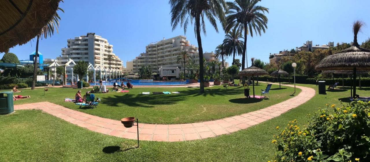 Benal Beach Suite, Parque Acuatico Y Vistas Al Mar Benalmádena Εξωτερικό φωτογραφία