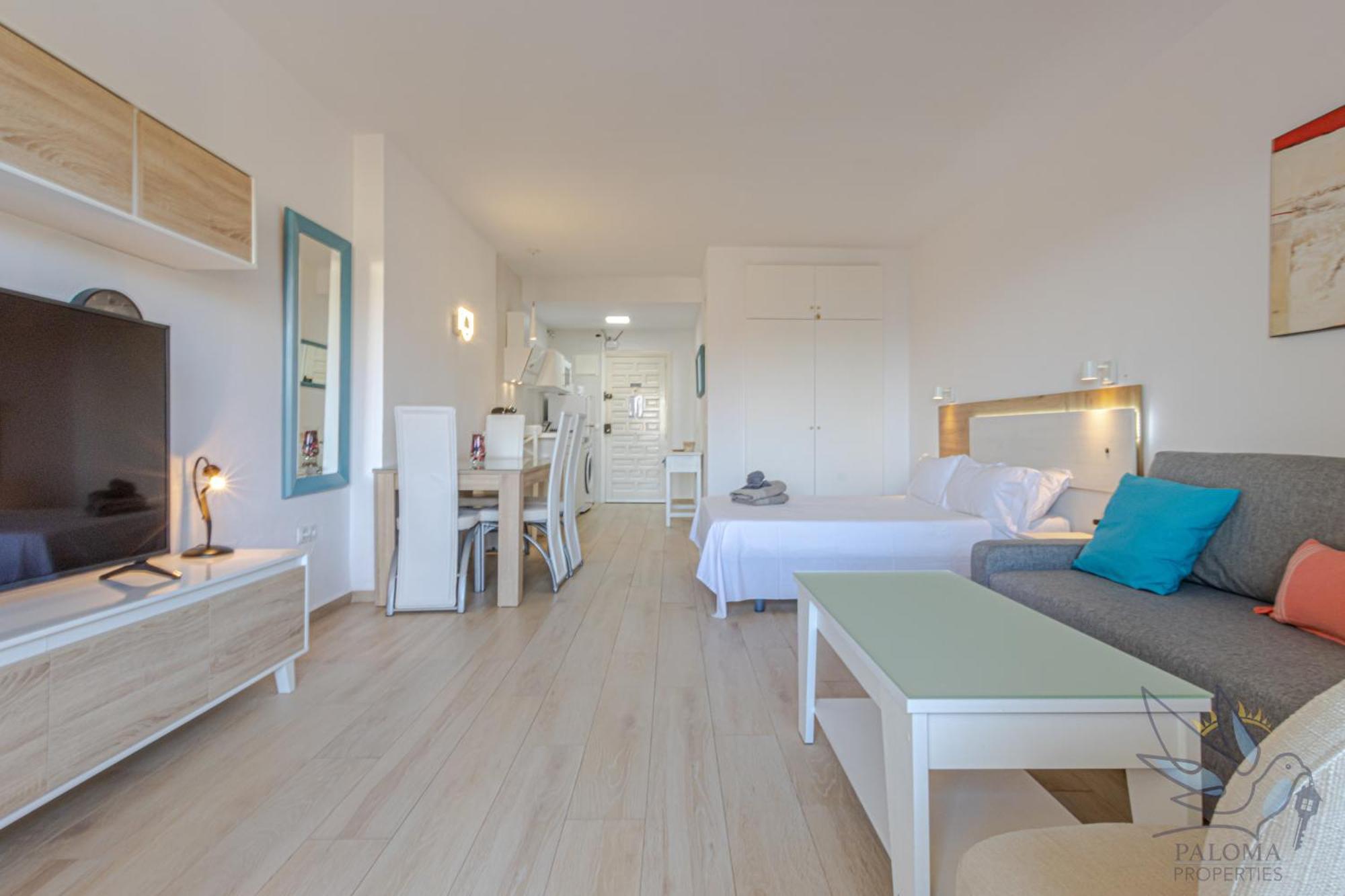 Benal Beach Suite, Parque Acuatico Y Vistas Al Mar Benalmádena Εξωτερικό φωτογραφία